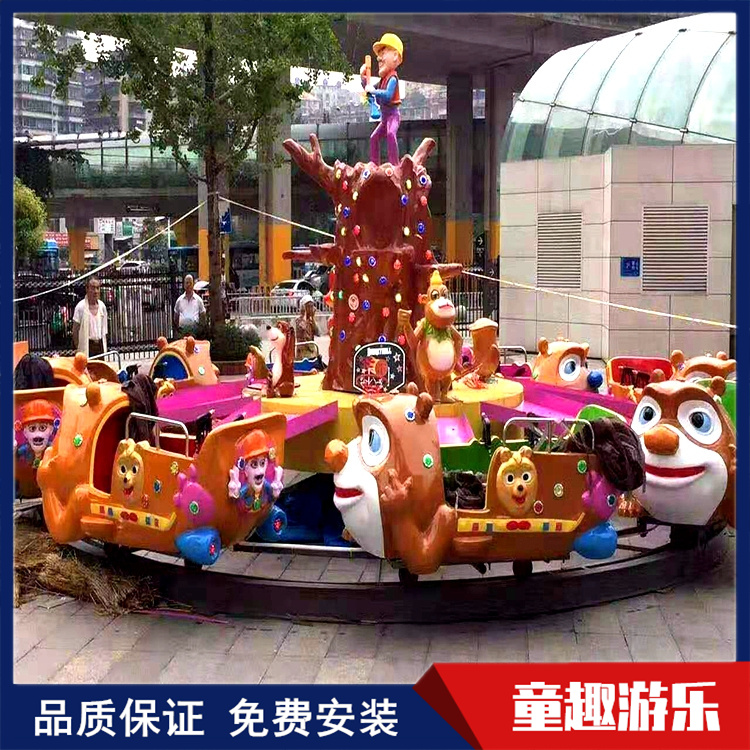 供应新款轨道旋转戏水广场 游乐园游乐设备儿童水陆战车