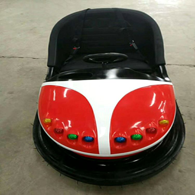 拆卸方便双人碰碰车 双人电瓶碰碰车定制厂家
